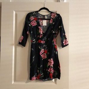 Never worn H&M navy blue wrap dress